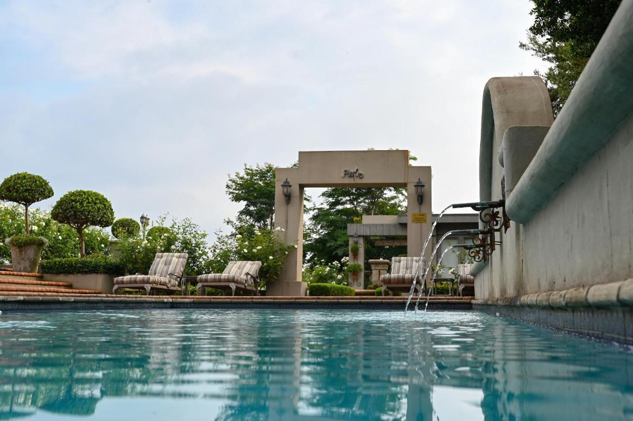 The View Boutique Hotel Йоханесбург Екстериор снимка